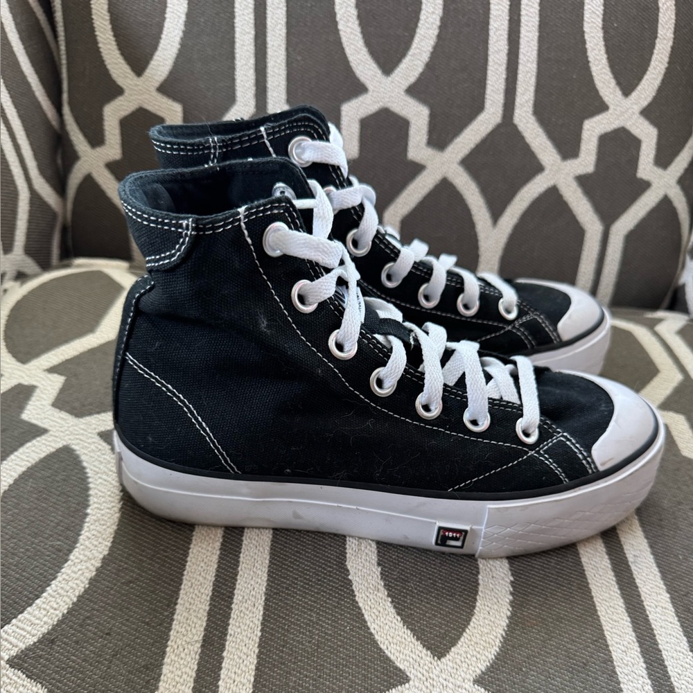 Fila platform High Top Sneaker 7 streetwear Retro Chuck-Like Punk Skater Grunge